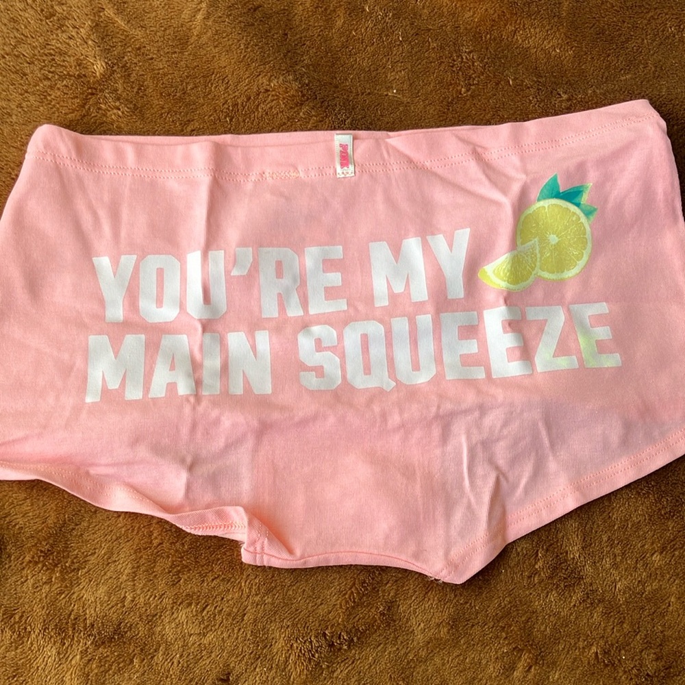 Victoria’s Secret PINK Boyshort size M NWOT